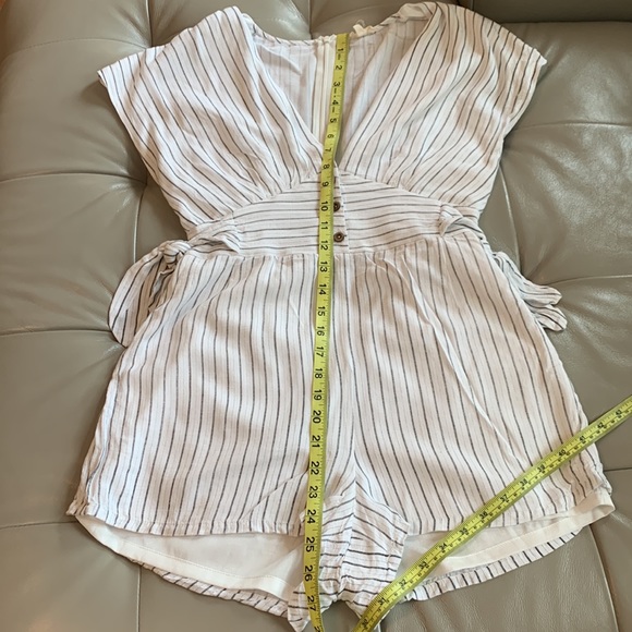 Main Strip Black & White Striped Romper - Picture 9 of 9